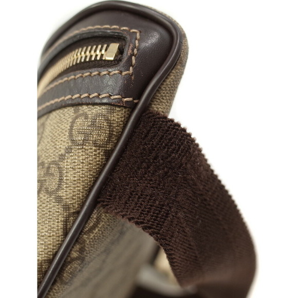 Gucci GG Supreme Belt Bag - Picture 5 of 9